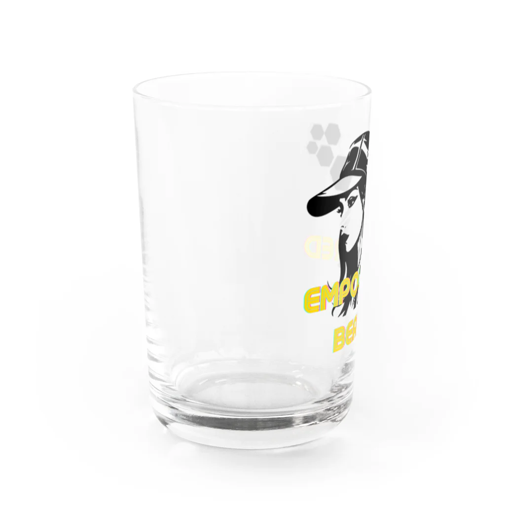 CHIBE86のエンパワードビューティー Water Glass :left