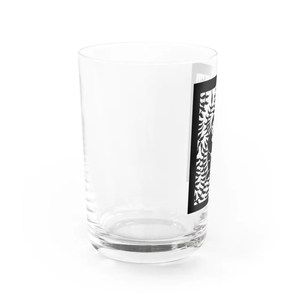 ツバメ堂の山羊と少年（モノクロ） Water Glass :left