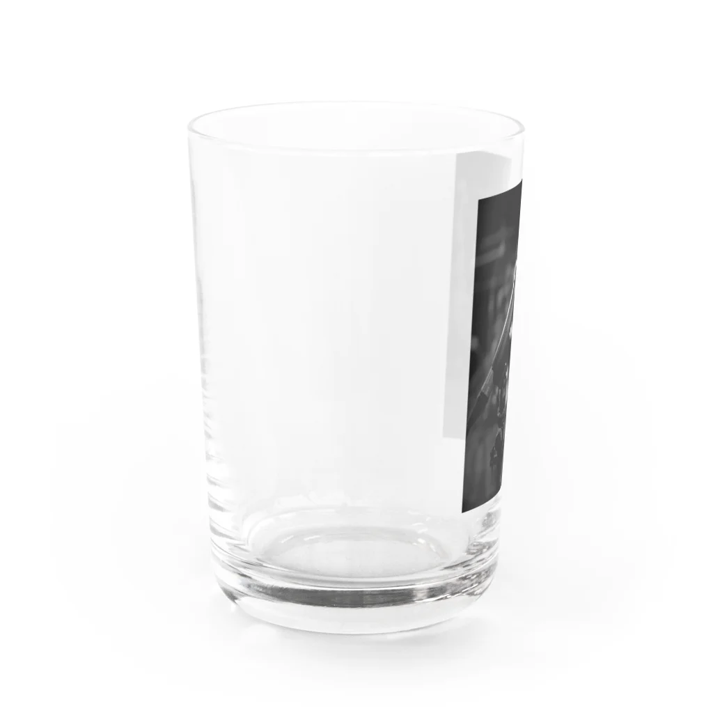 HIGESOUNDのマイク 写真 Water Glass :left