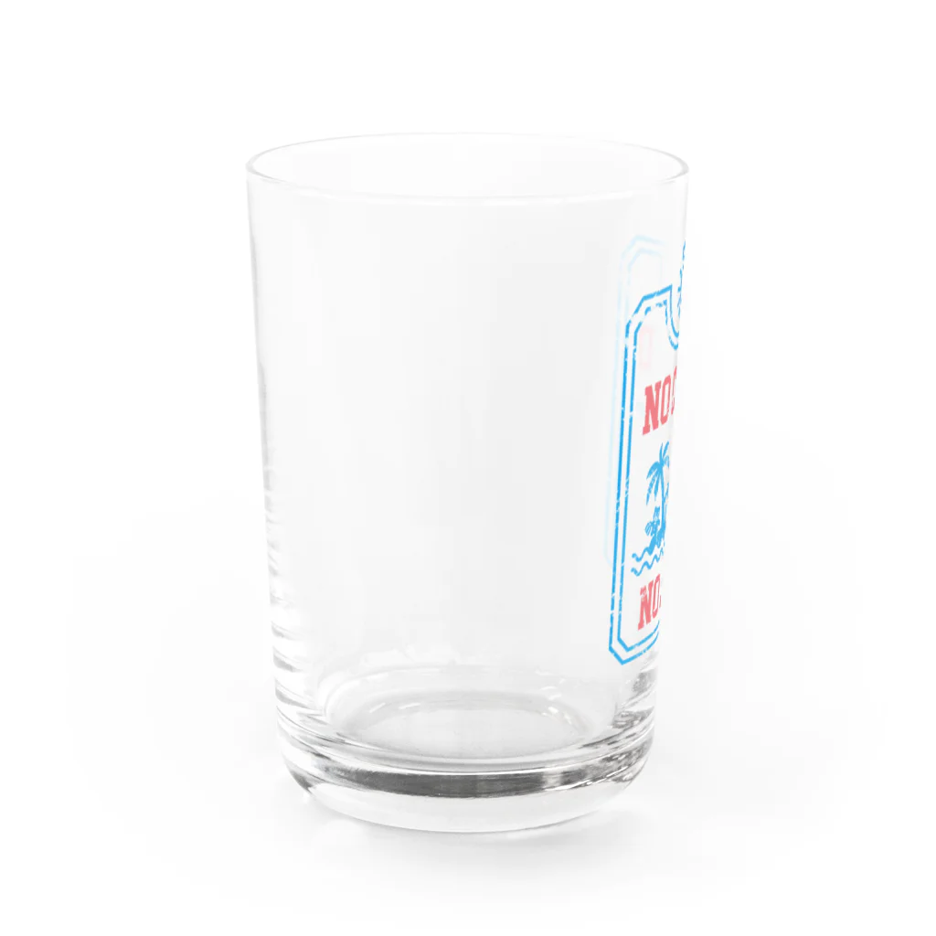 寒がりモンスターの冬と仕事のない国の入国スタンプ Water Glass :left