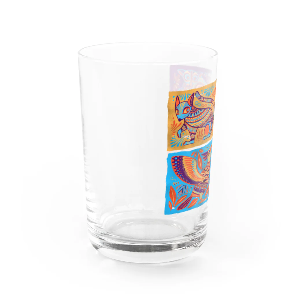IZANAMI by Akane Yabushitaのメキシコのアレブリヘス（オレンジ） Water Glass :left