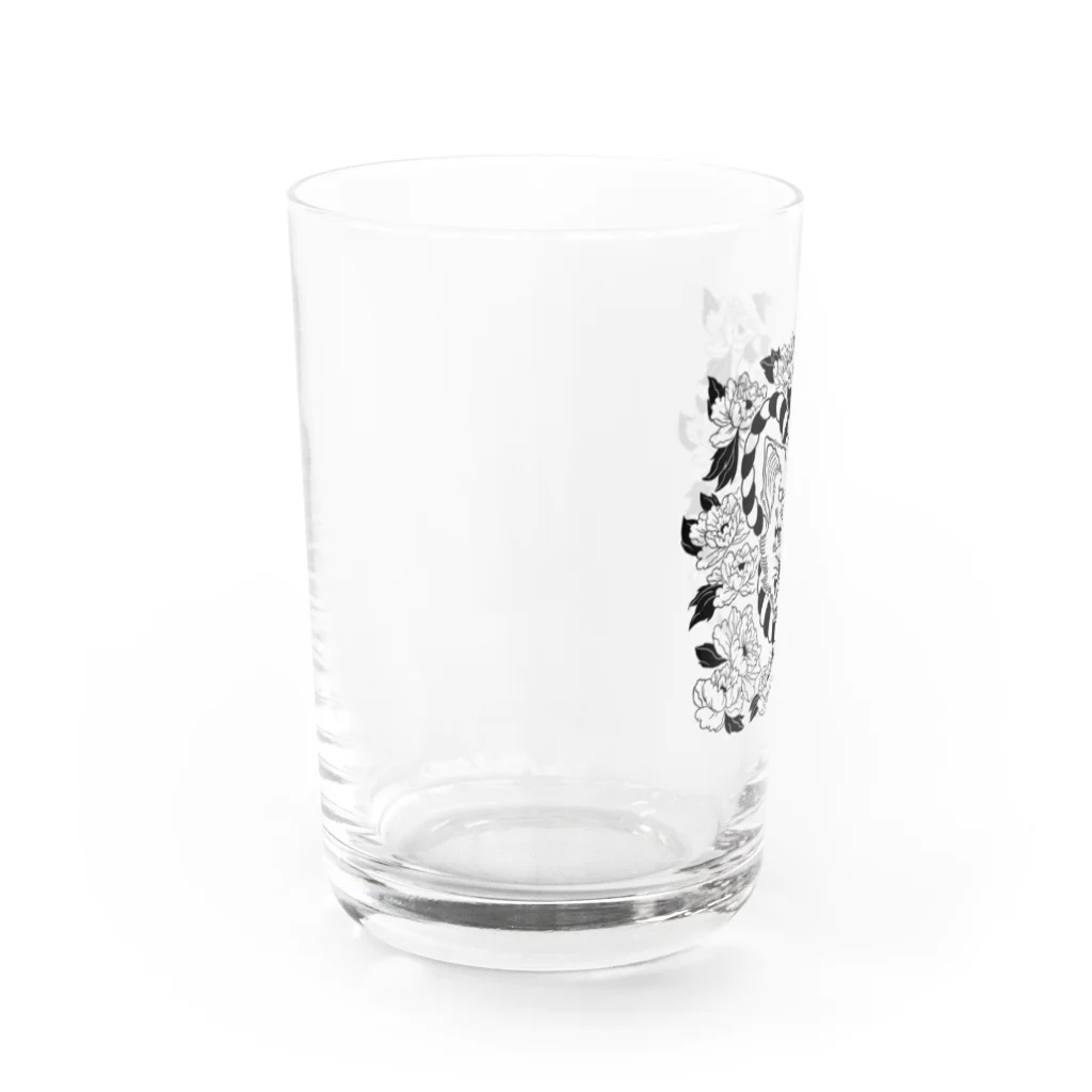 cmd+Qのワンちゃんとお花 Water Glass :left