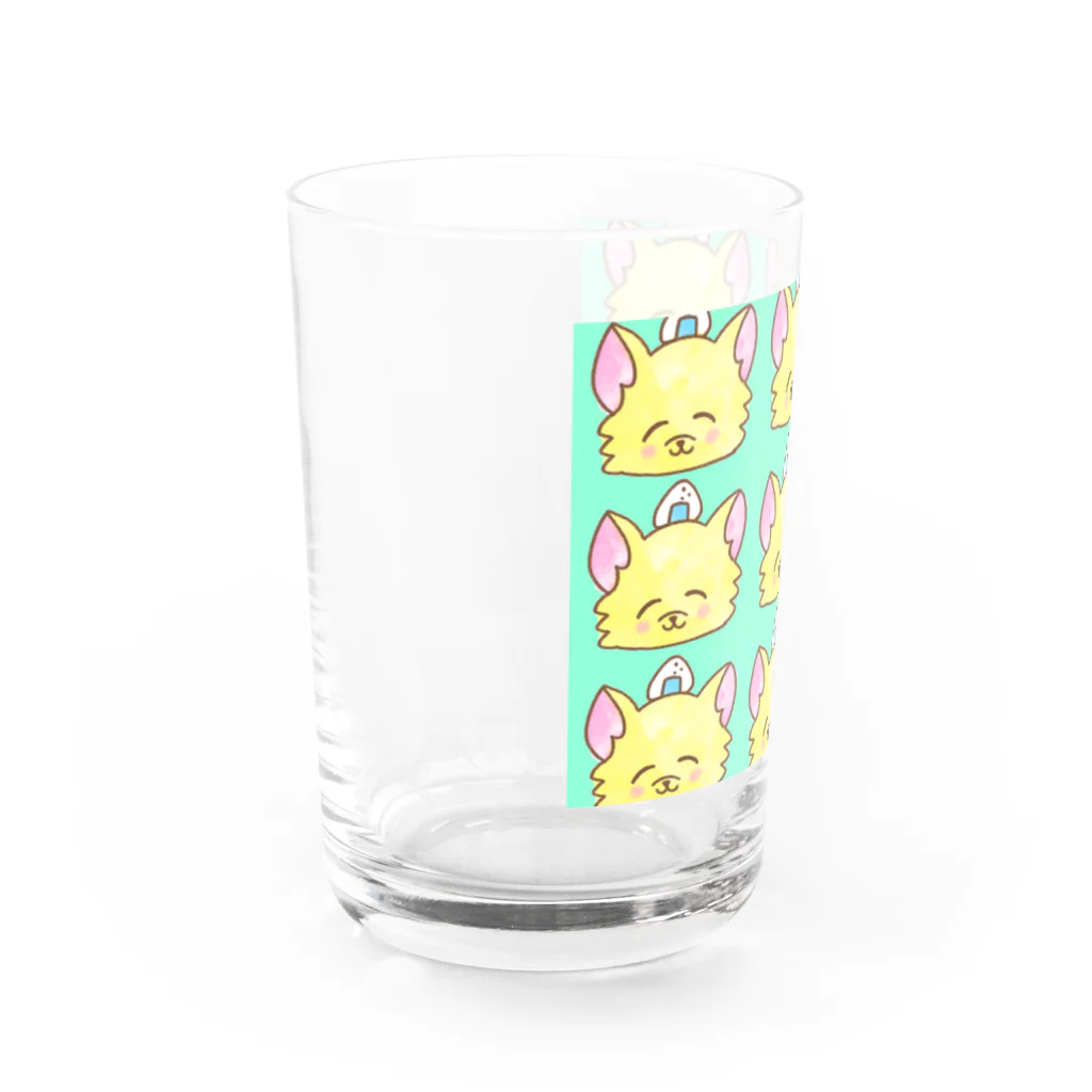 ナマコラブ💜👼🏻🦄🌈✨のおにぎりチワワ　ゆるチワワ　NAMACOLOVE Water Glass :left