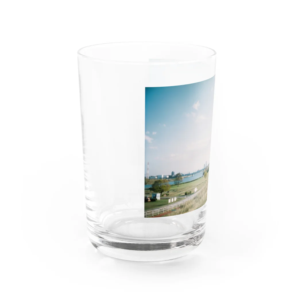 はち / きまぐれハチログのフィルム 河川敷 Water Glass :left