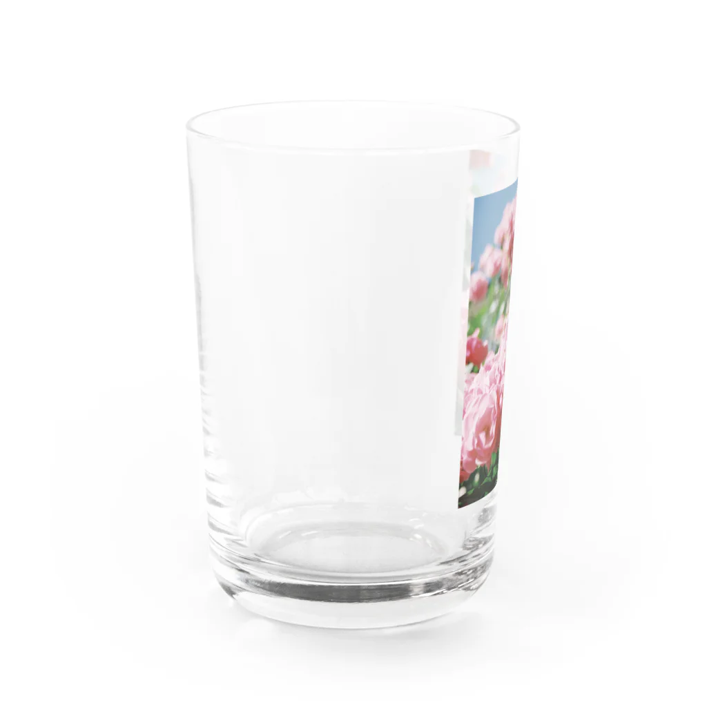 BLACKANDWHITEのBeautiful flowers Water Glass :left