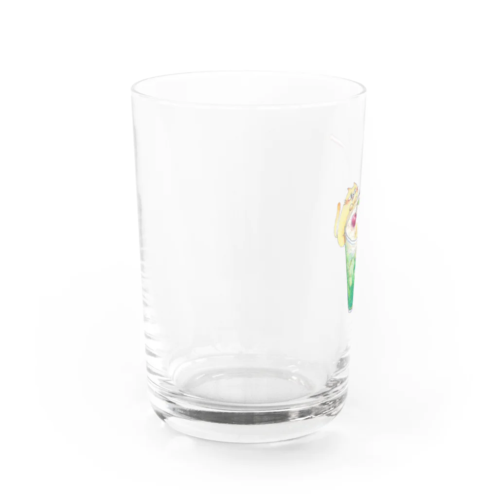 ぐーにゃんのごちそうさがしのクリームソーダ(いやしんぼ編) Water Glass :left