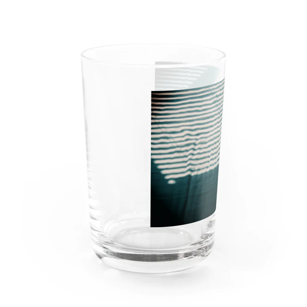 yutoyouのSummer Daylight Coming Water Glass :left