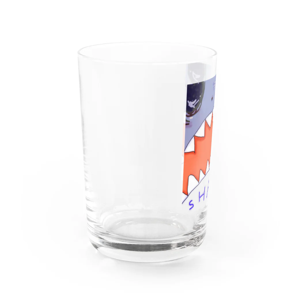 月兎亭のSHARK Water Glass :left