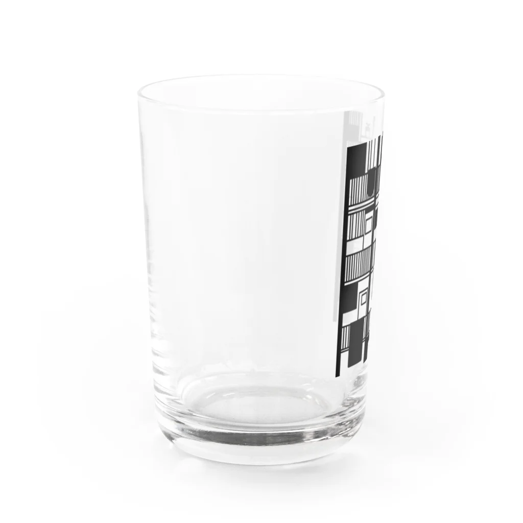 ちさむらの黒色の集合住宅 Water Glass :left