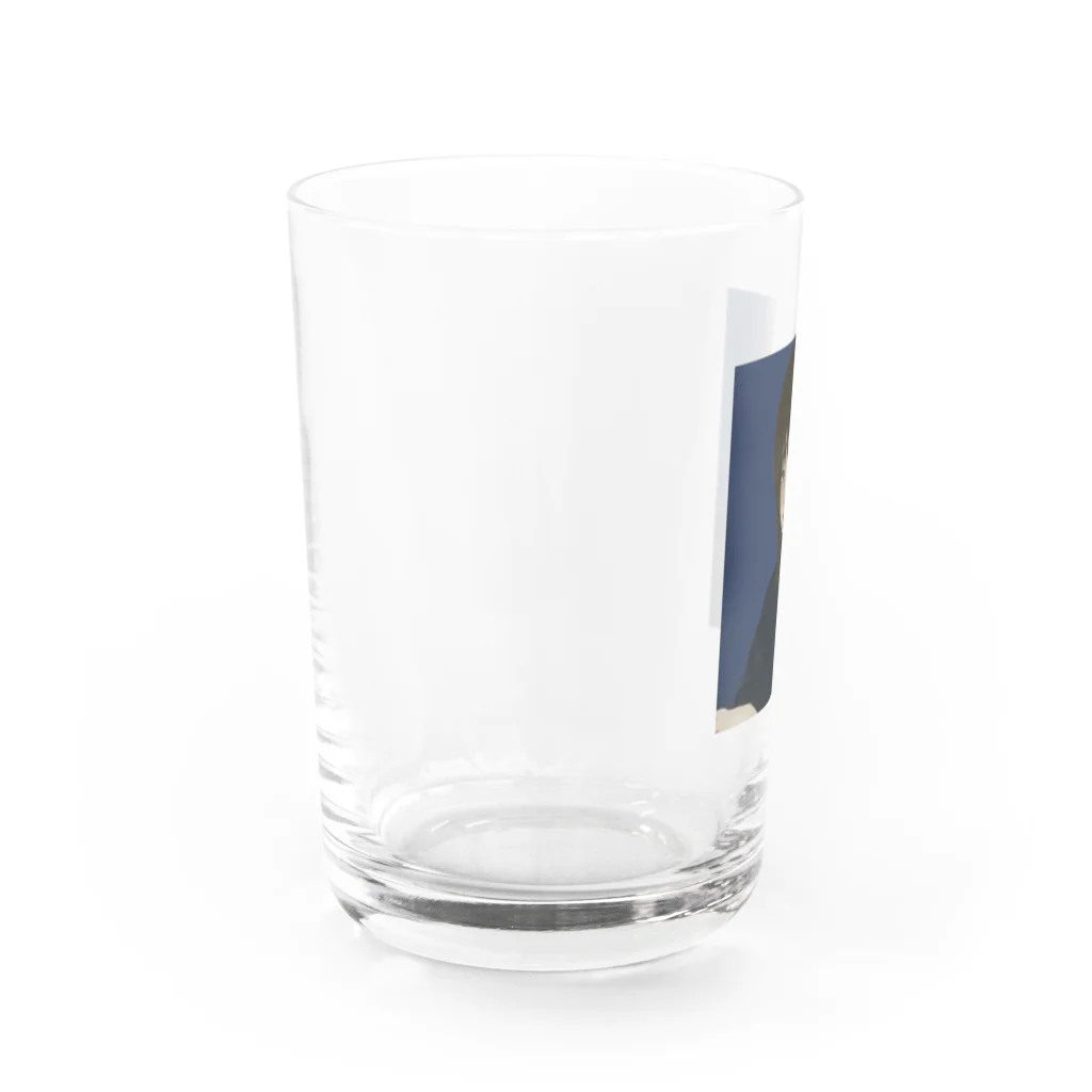 𝐵𝑙𝑜𝑜𝑚 𝐶𝑒𝑛𝑡𝑢𝑟𝑦の内斜視 Water Glass :left