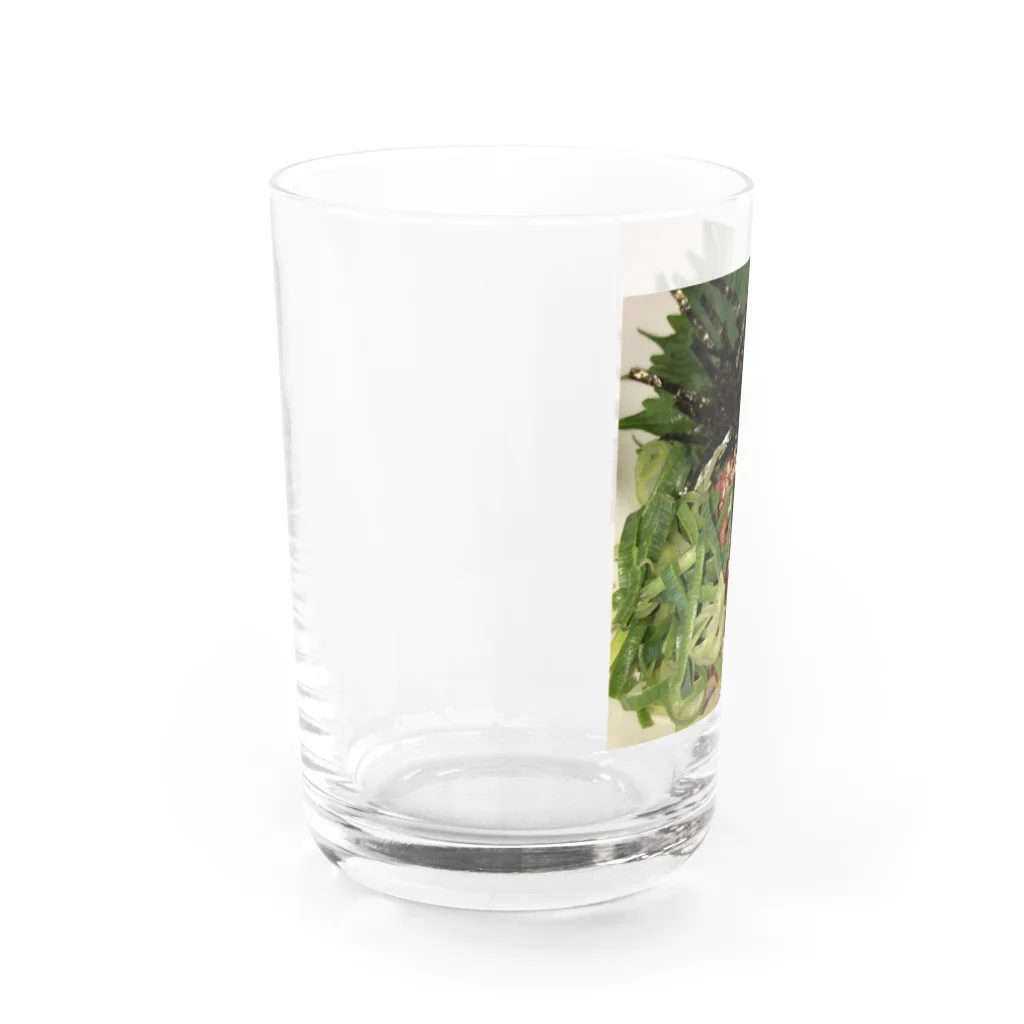 生肉の世界一ユッケなグラス Water Glass :left