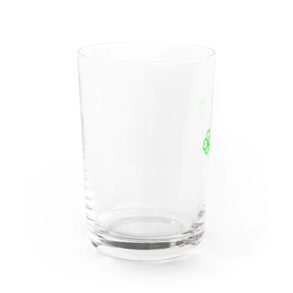 ななの四つ葉のクローバー Water Glass :left