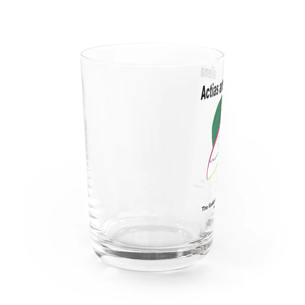 ペーパークラフト作家 鍋嶋通弘のオオミズアオ1 Water Glass :left