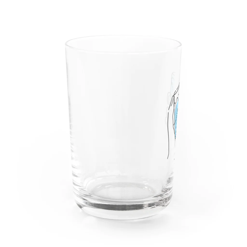 うらめし屋　のグラス　もってる Water Glass :left