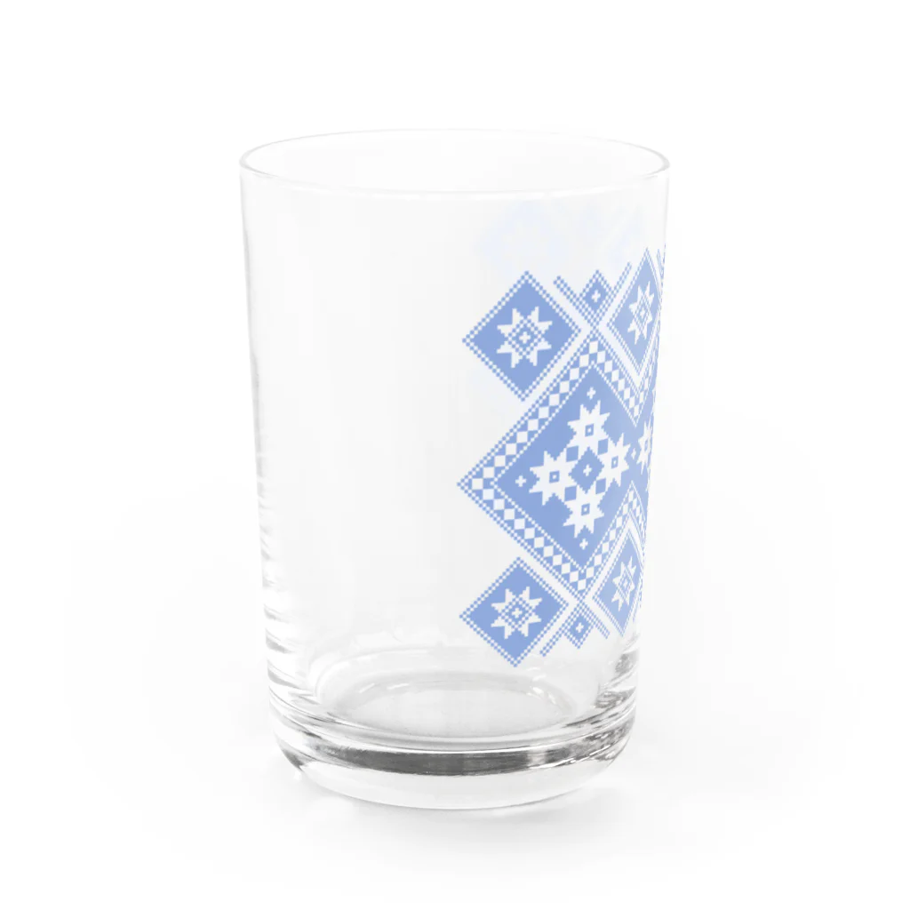 mianiuの北欧っぽいknitting pattern － 水色 Water Glass :left