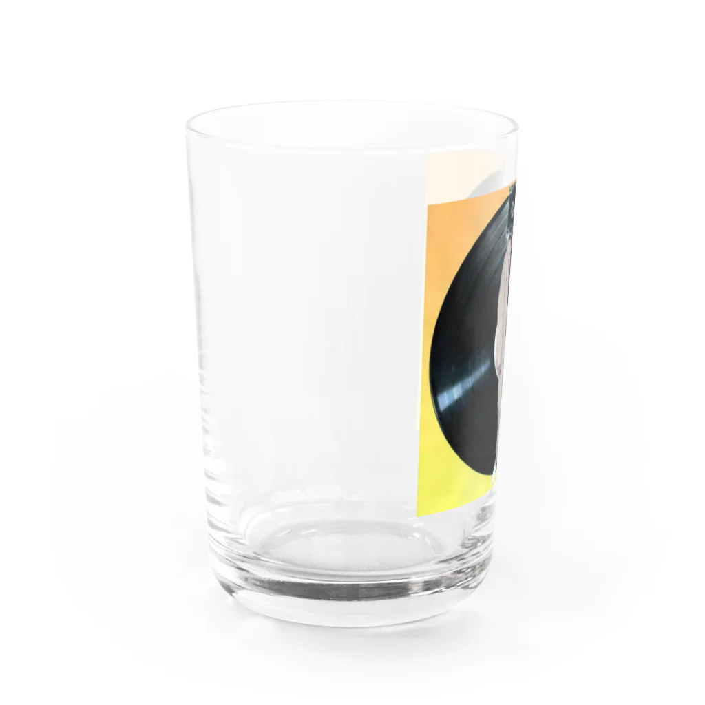 oka0150noのカセット男 Water Glass :left