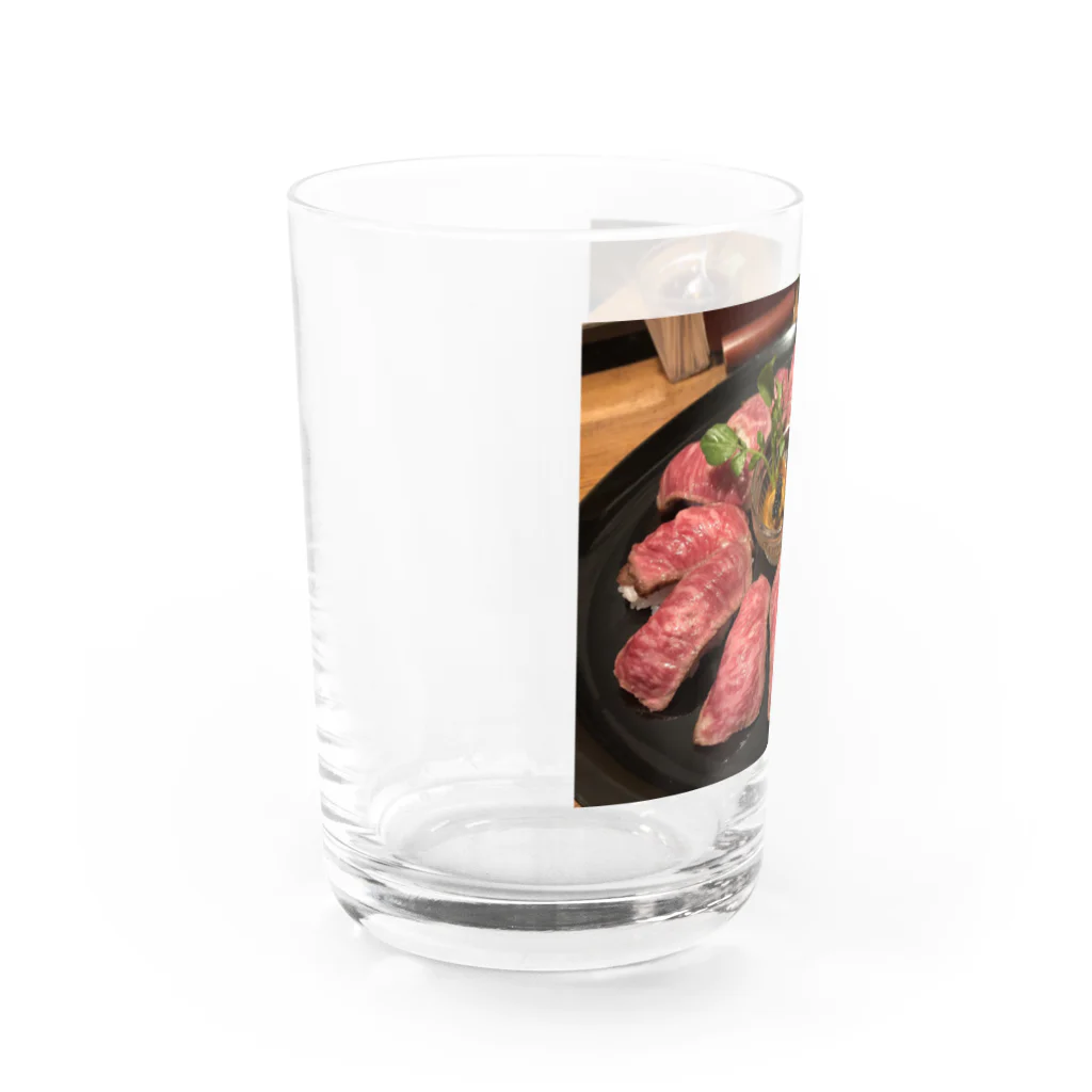 ミナトグリルのお土産屋さんの黒毛和牛の肉寿司 Water Glass :left