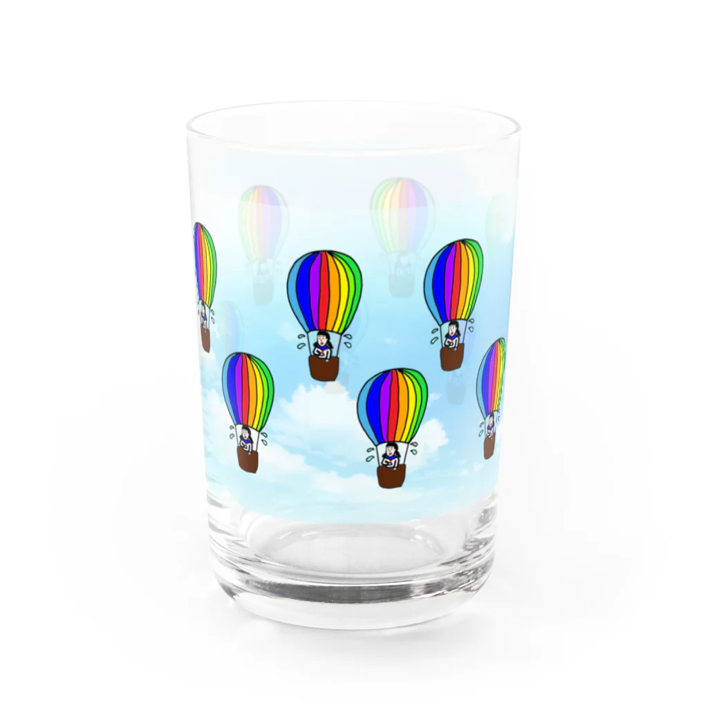 ZAZY official shopの遅刻してるのに気球で向かってるやつ Water Glass :left