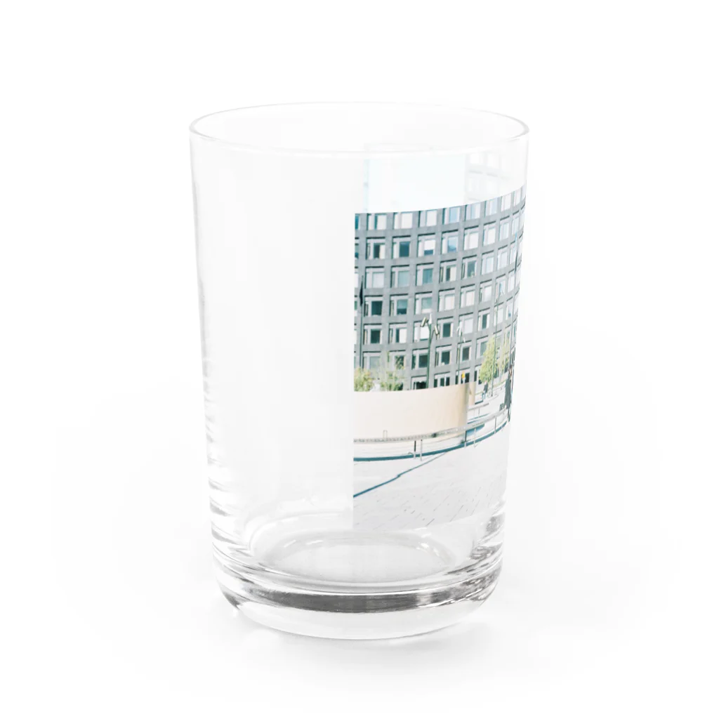 ktmrtkmのSwedish students Water Glass :left