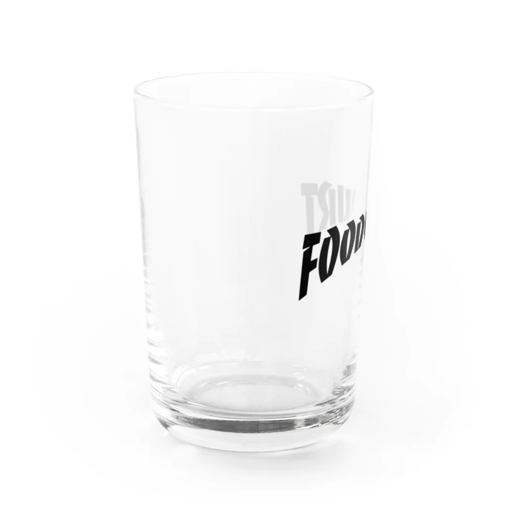 Goohy（グーヒー）のスケボー好きの溜まり場といえば Water Glass :left