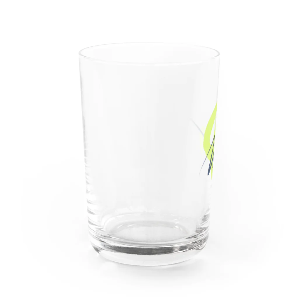 三日の黄緑 アート デザイン Water Glass :left