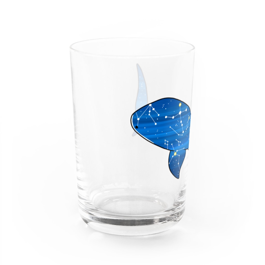 ふとんにおぼれるのジンベエザメ 夏の星座 青 Water Glass :left