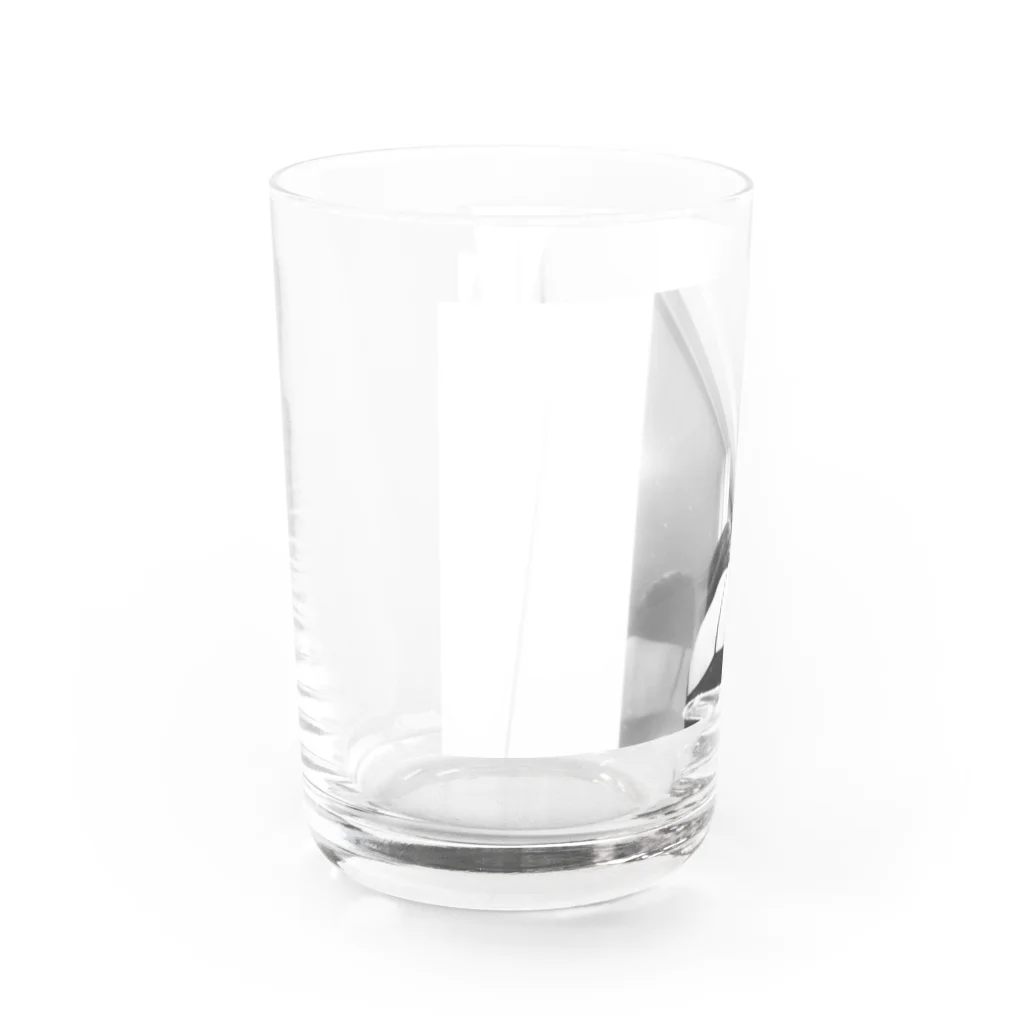 BOXXの別の女性 Water Glass :left