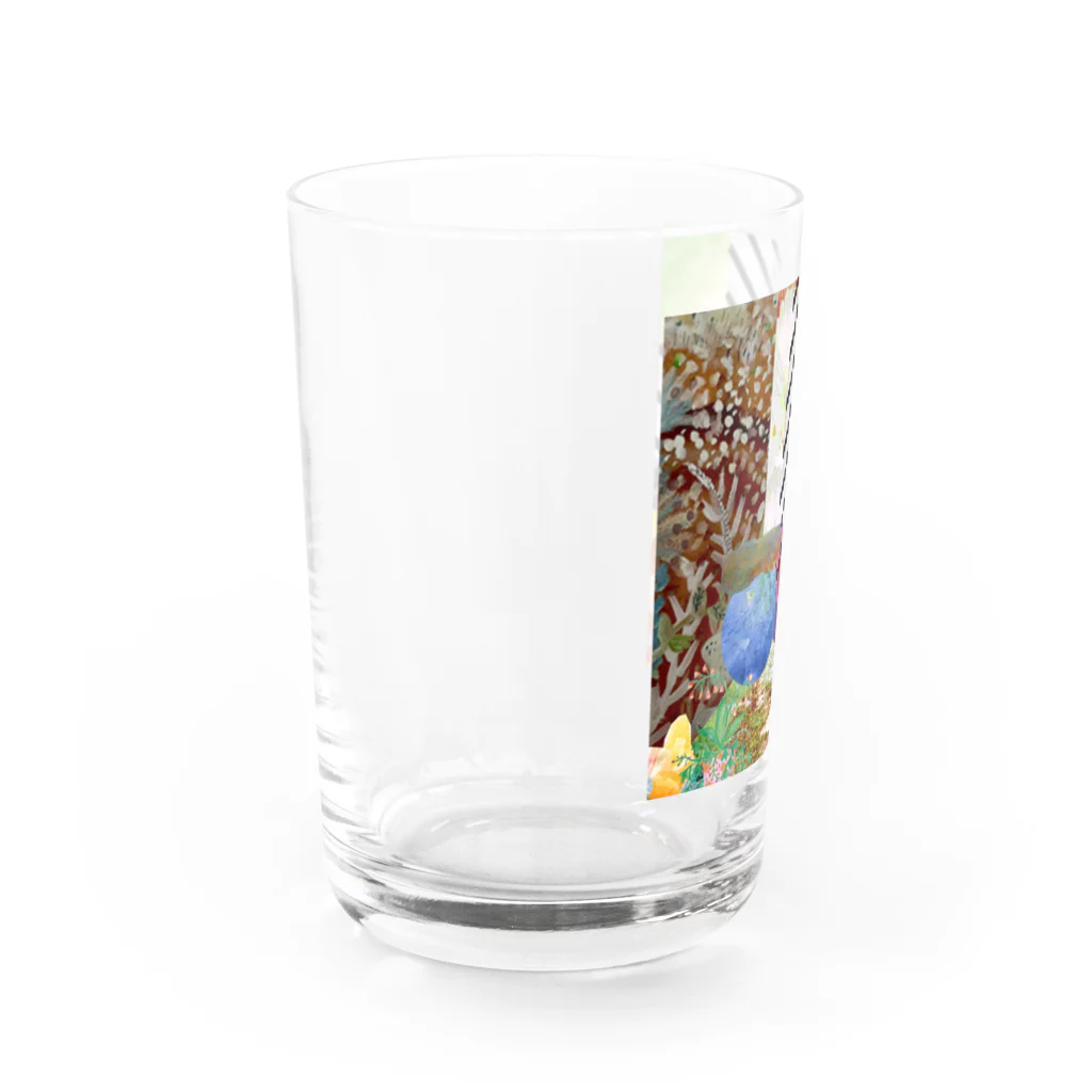 宇都木チエミのとある街角にアート Water Glass :left