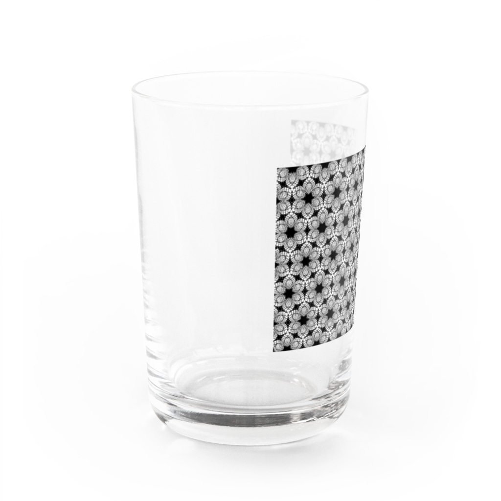 シンプルなグッズ やこ屋の花の幾何学模様 Water Glass :left