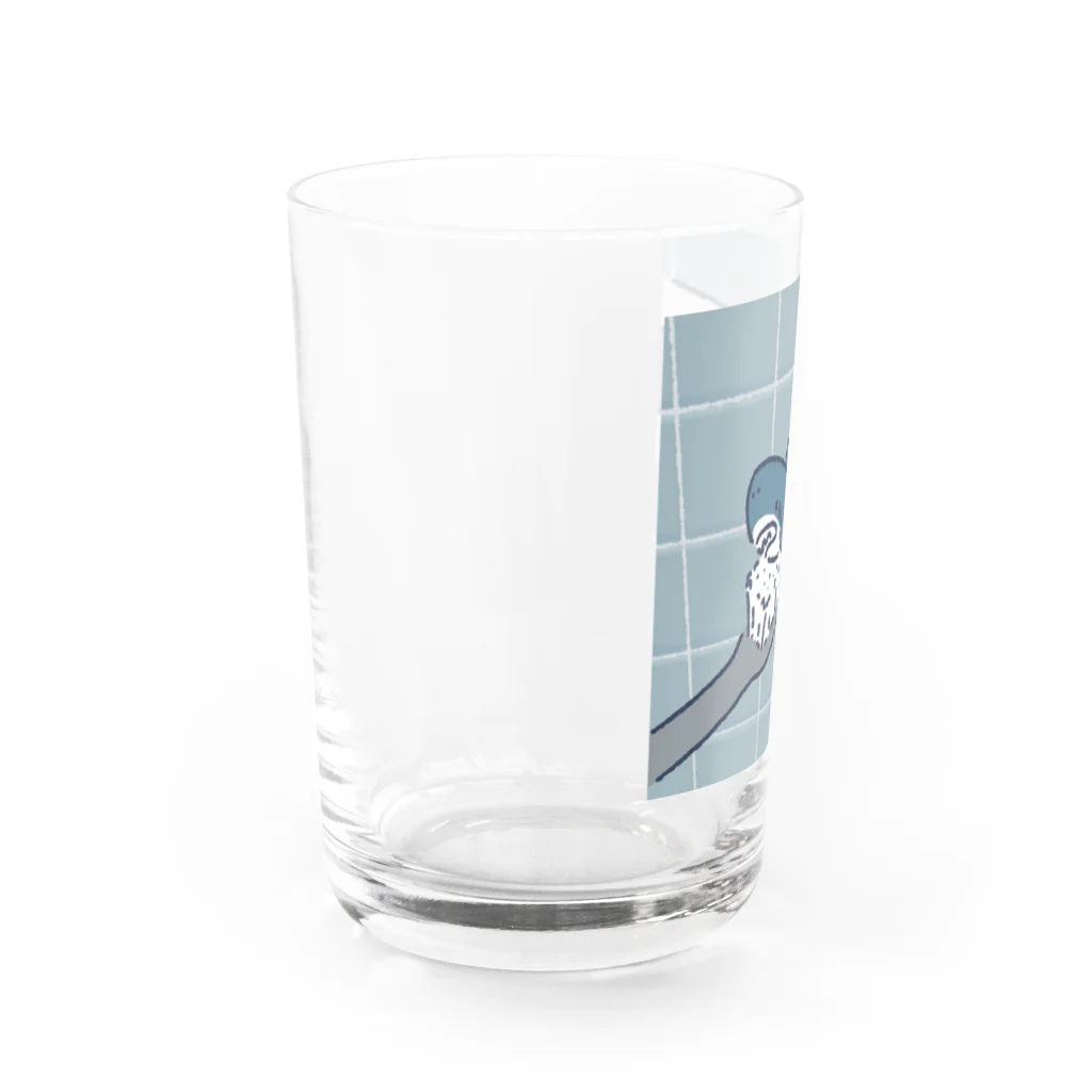 サメ わりとおもいのサメで歯みがき Water Glass :left