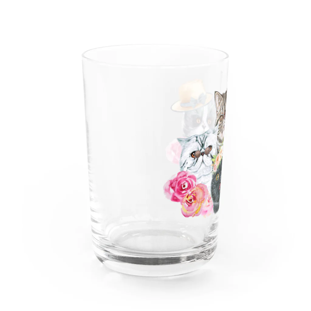 SANKAKU DESIGN STOREの仲良し！ぺちゃかわ猫ちゃんたちのバカンス。 Water Glass :left