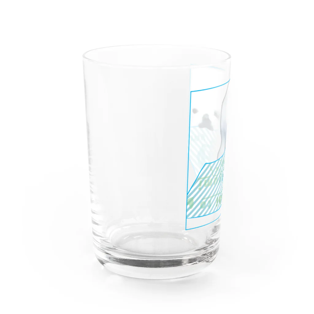 Hagumi-clubのちらし寿司を運ぶペキニーズ Water Glass :left