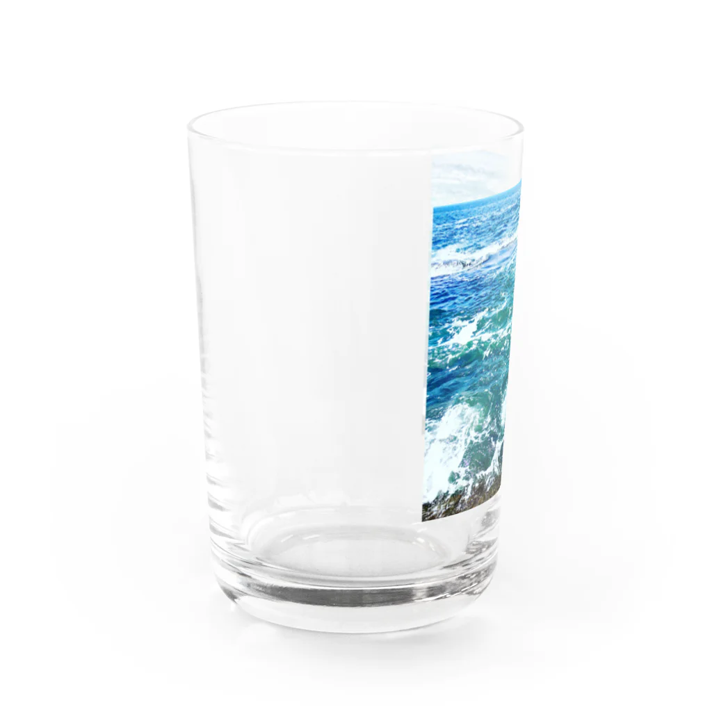 ＰａＮのNamiuchigiwa Water Glass :left