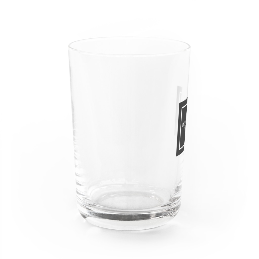モノクロフィットネスのMONOQLO fitnessロゴ Water Glass :left