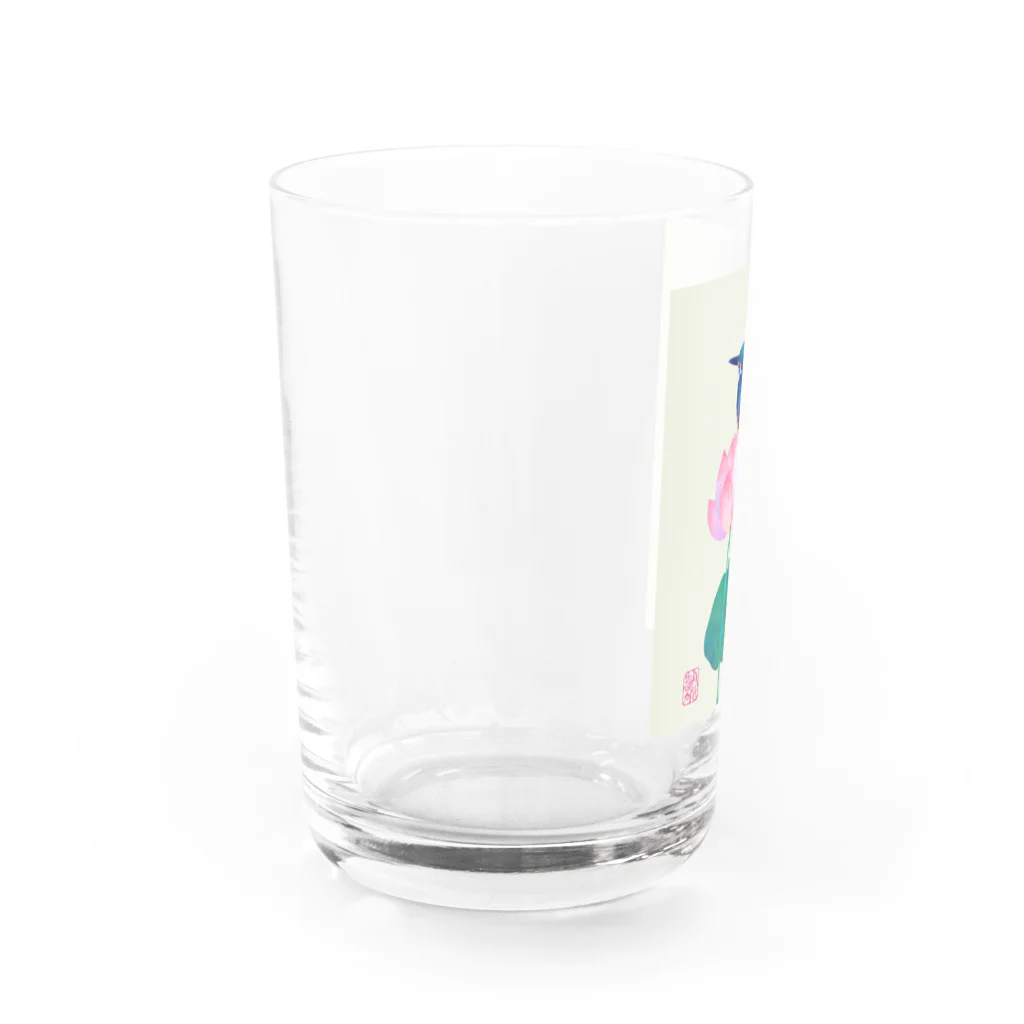 月の隠れ家の蓮の上で休憩する翡翠さん Water Glass :left