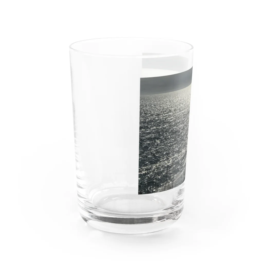 空屋　sorayakusakaの202004241513000　銀の海岸線 Water Glass :left