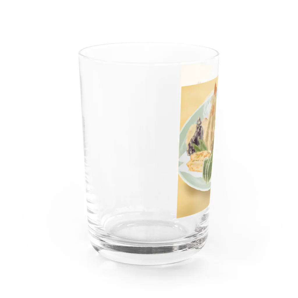 ポップヌードルの大皿の揚げ物 Water Glass :left