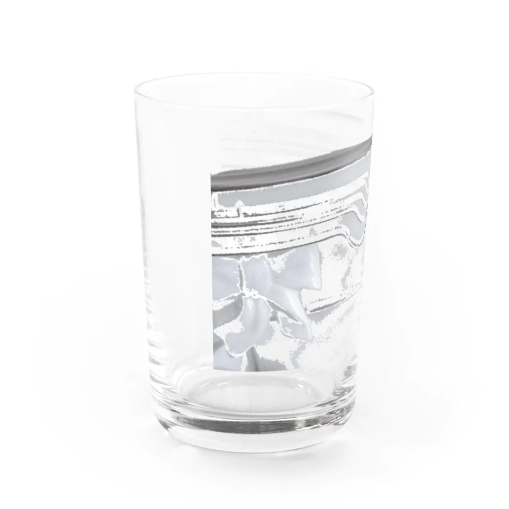 ꒪꒢𝔏𝔦𝔩𝔶𝔬𝔫𝔢𝔵꒦꒷の‎‪𓍯 ‬ Water Glass :left