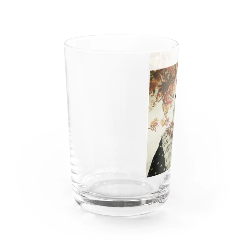 迷建築でお風呂の昭和女子図鑑 Water Glass :left
