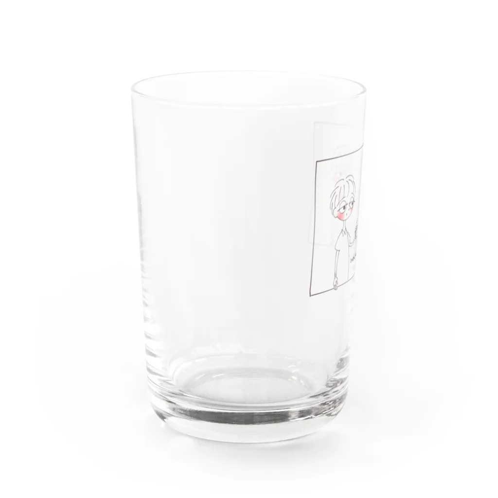 午前五時のうとうとの私はできる、こいつと違って Water Glass :left