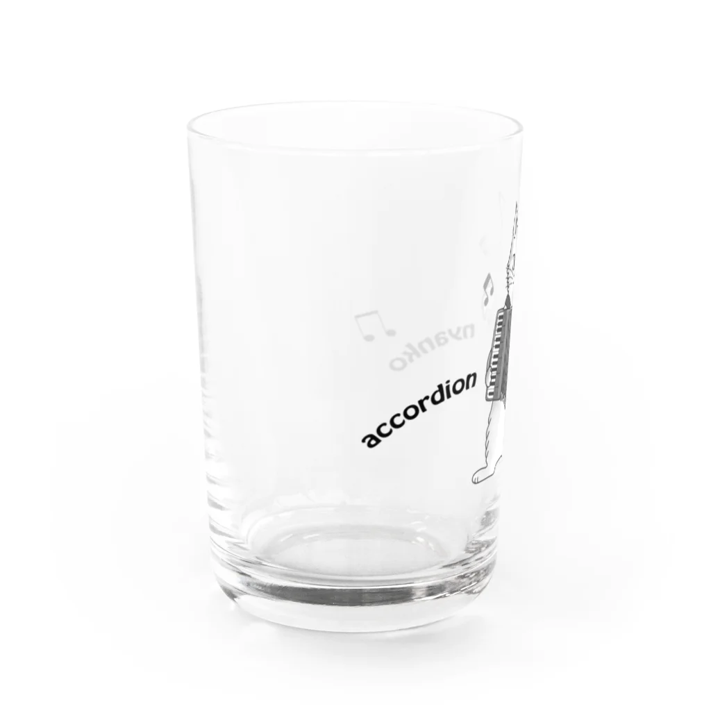 Ａｔｅｌｉｅｒ　Ｈｅｕｒｅｕｘのアコーディオンを弾く猫　accordion nyanko Water Glass :left