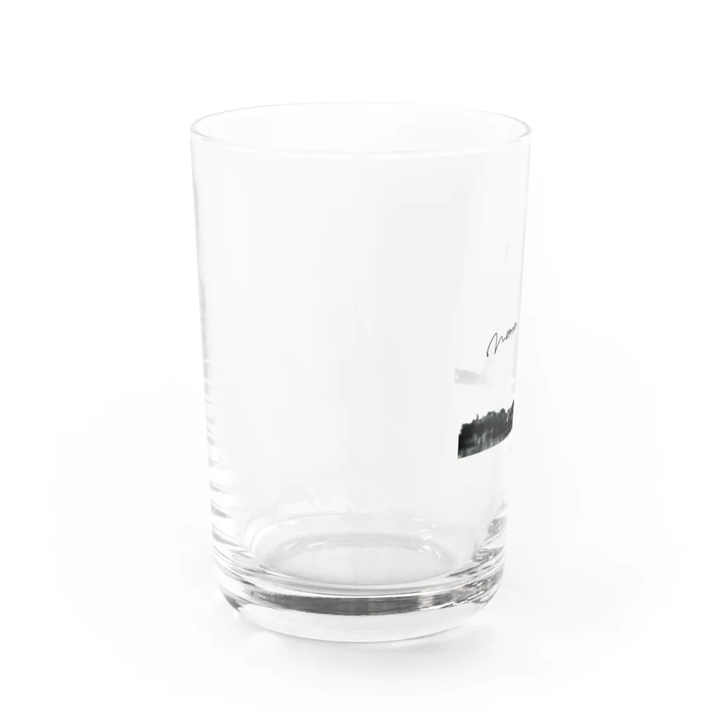 イノカ・ワイガワの4.エッフェル塔クライミング　モモの気ままな世界旅 Water Glass :left