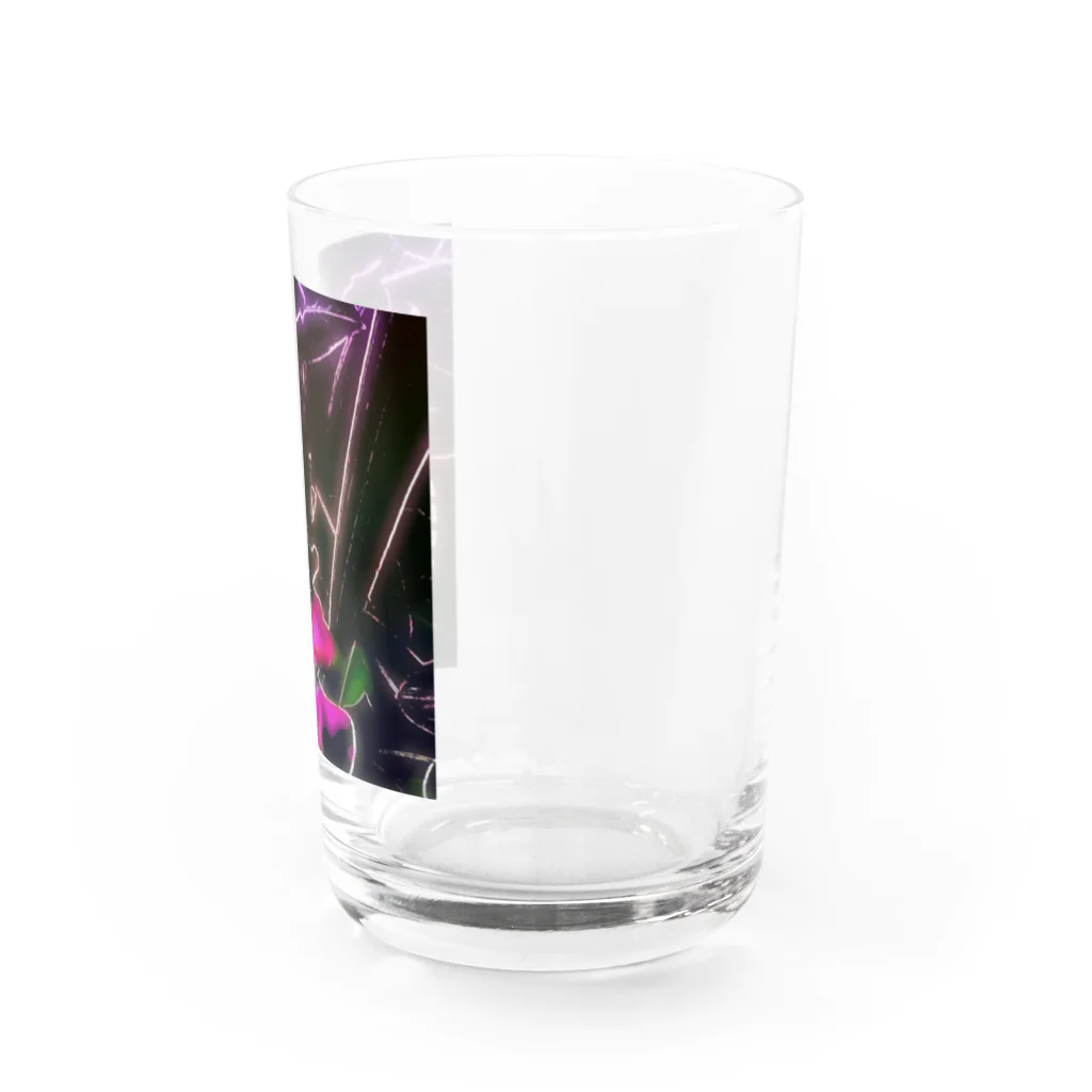 MYO ART の蝶と花　バタフライ Water Glass :right