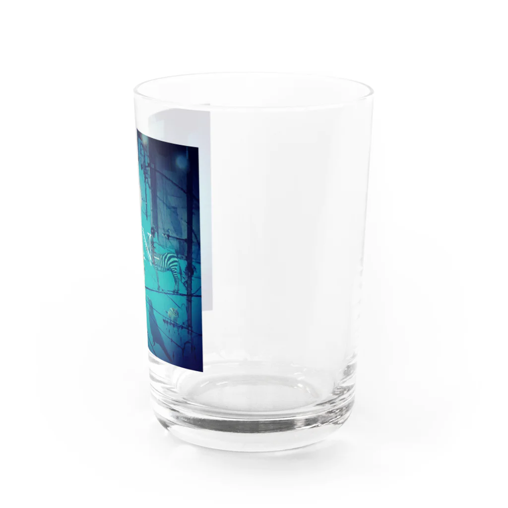 ENの電柱綱渡り Water Glass :right