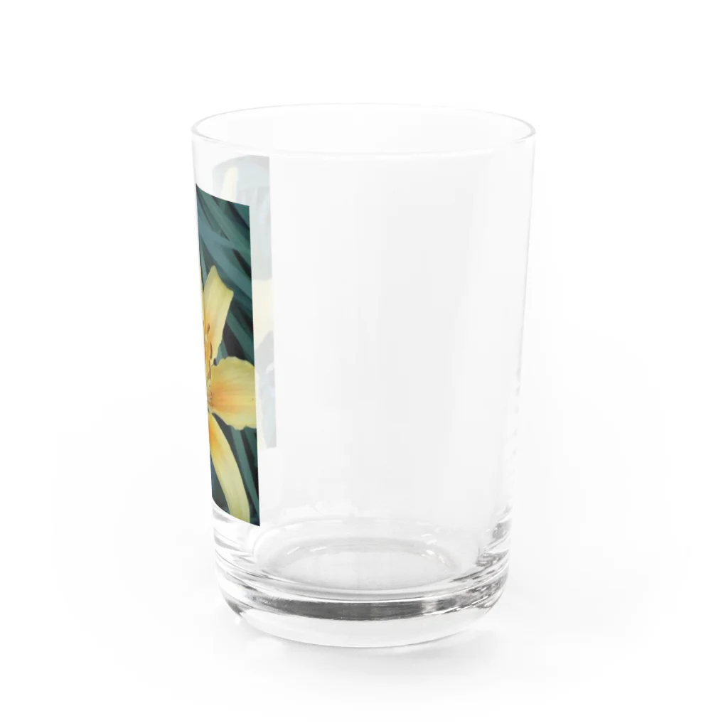 Dreamscape(LUNA)の果てしなく香る Water Glass :right