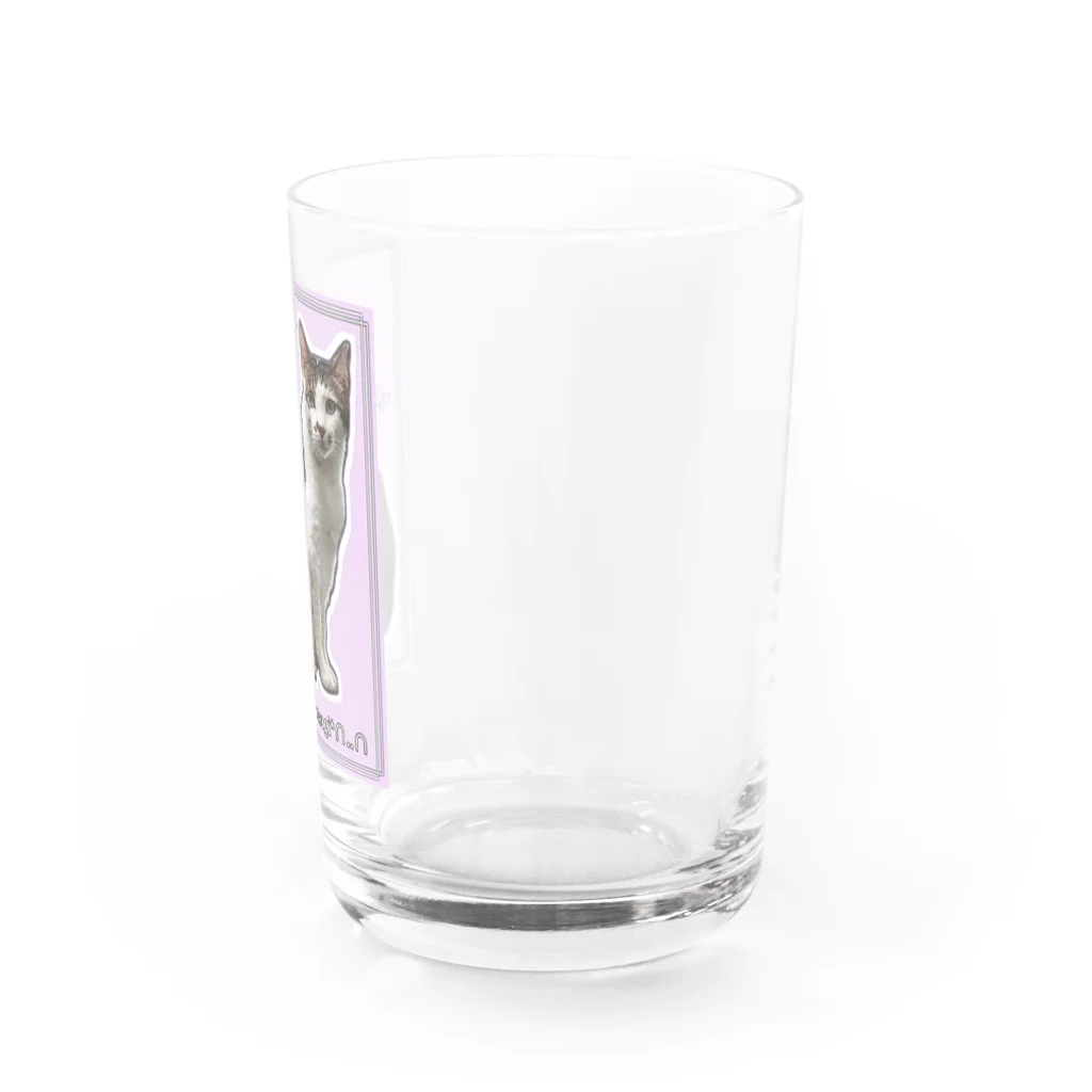 nekousagi*∩..∩のトラミ兄ちゃん自画像？ピンク【nekousagi*∩..∩ロゴ入り】 Water Glass :right