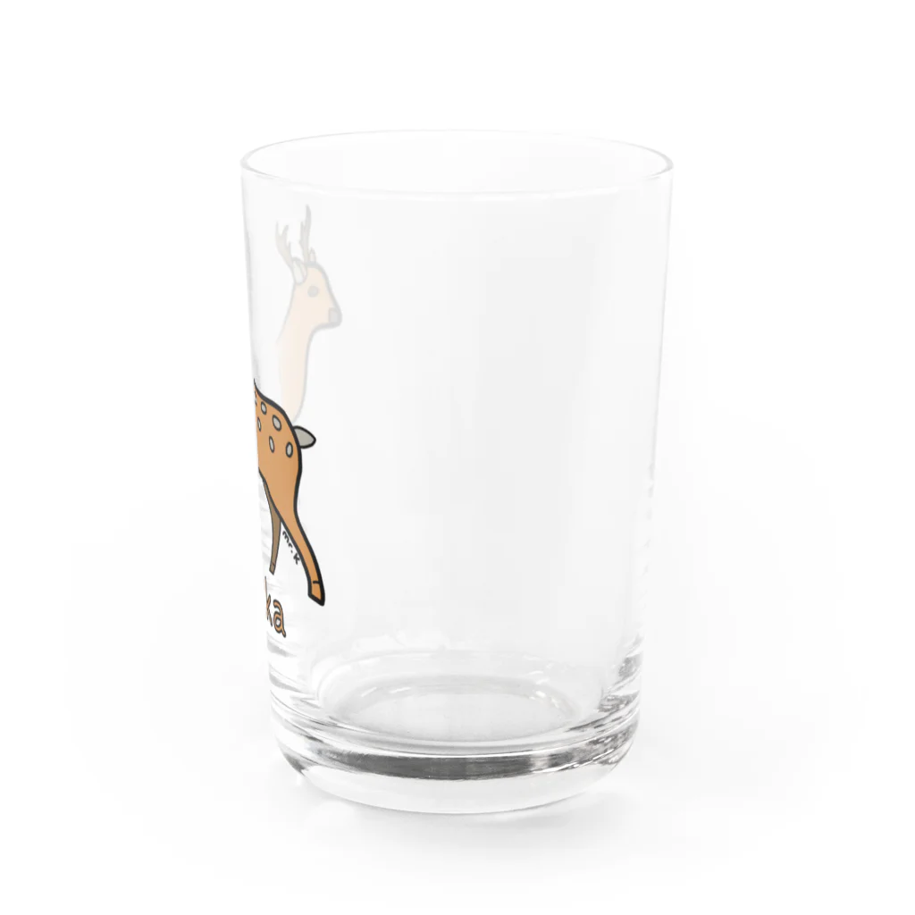 MrKShirtsのShika (シカ) 色デザイン Water Glass :right