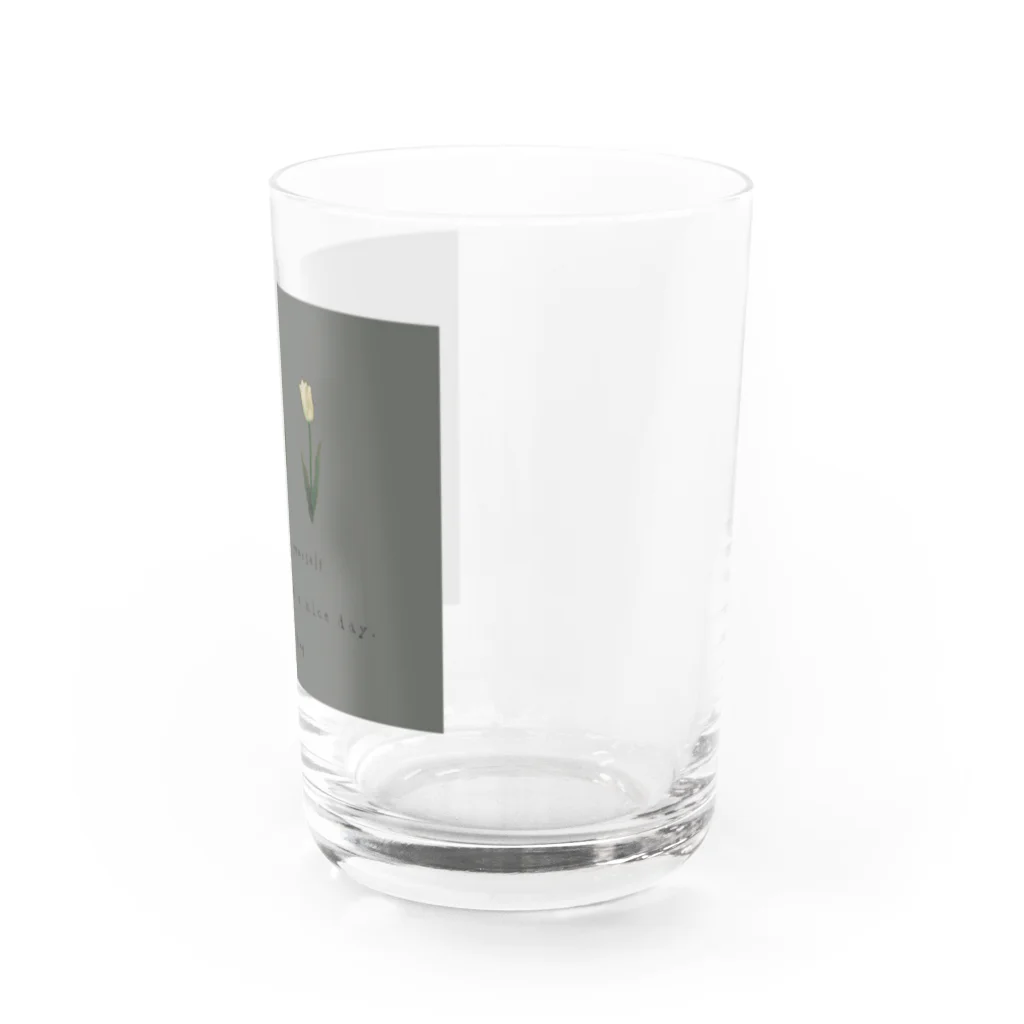 rilybiiのKhaki gray × Cream three tulip Water Glass :right