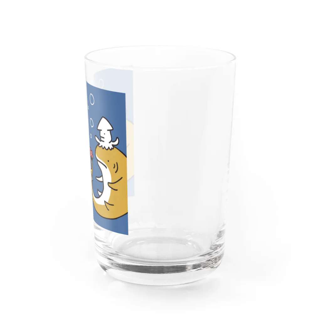 ほらをた娘🦈ྀི🎈のほらをた娘のサメちゃん Water Glass :right