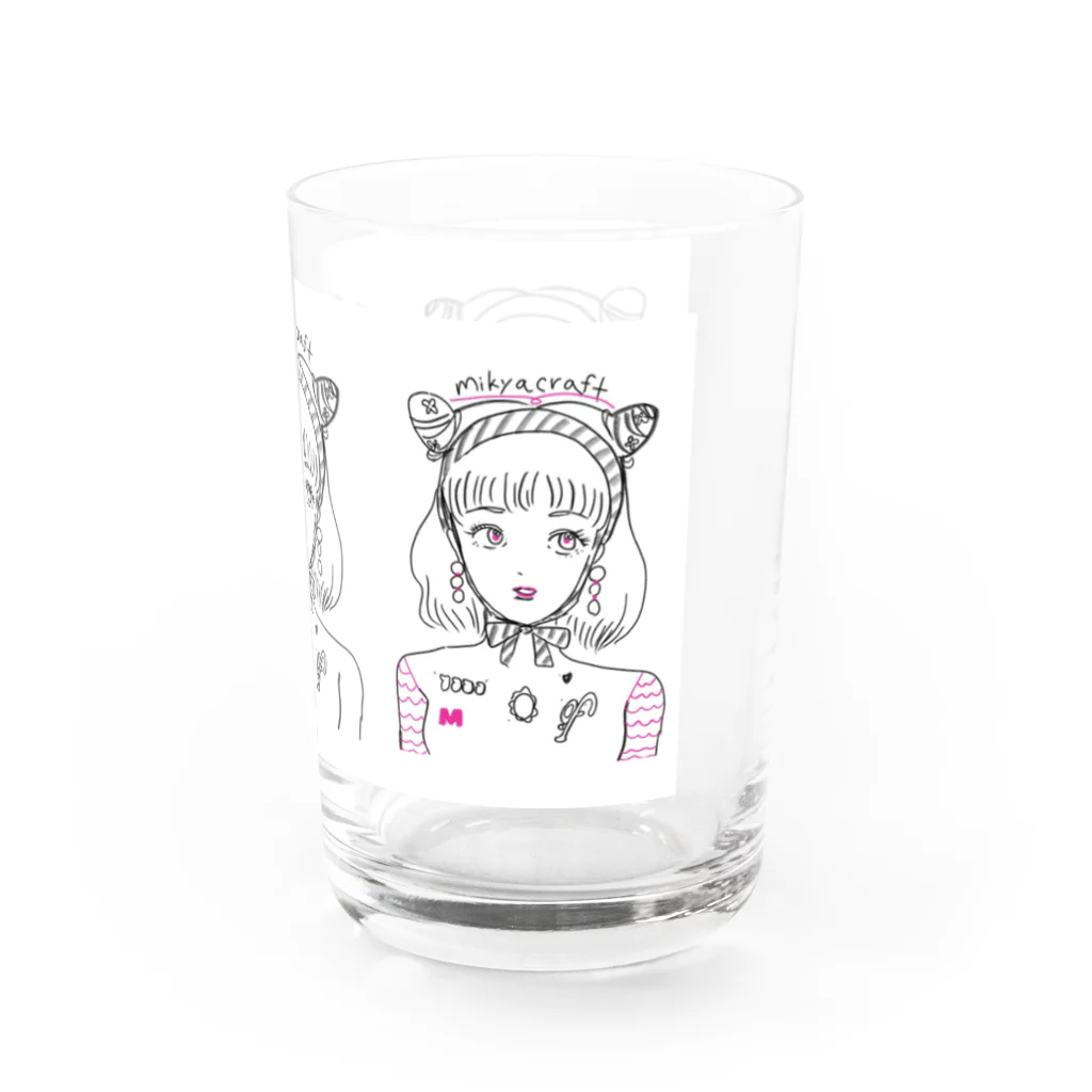 mikyacraft MIKA💓🌟赤い心臓のおしゃれさん Water Glass :right